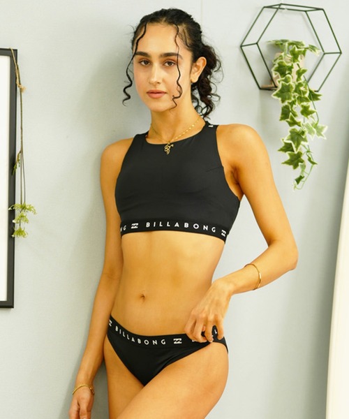 BILLABONG（ビラボン）の「BILLABONG/ビラボン ボタニカル柄  無地 ノンワイヤー ハイネックビキニ /水着 BE013-800（水着・レディース・ブラック/マルチ/ブラック系その他・L/M/S）」の2枚目の写真