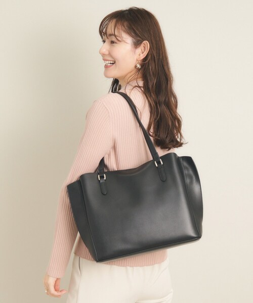 ITS'DEMO（イッツデモ）の「◆【通勤／7ポケット】軽量Ａ４トート（トートバッグ・レディース・ベージュ/グレー/オフホワイト/ブラック・00）」の19枚目の写真