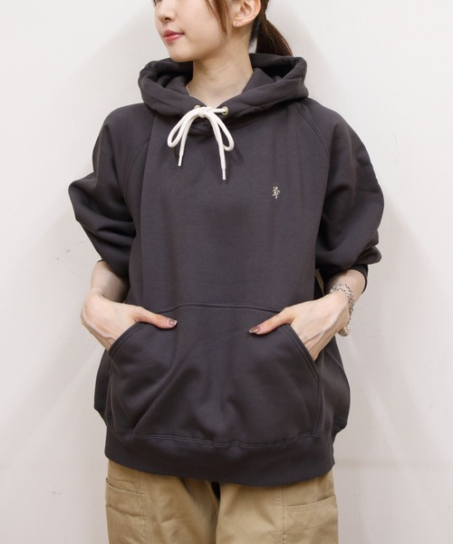 GYMPHLEX(ジムフレックス)の「GYMPHLEX/ジムフレックス スウィングスリーブフーデッドプルオーバー SWING SLEEVE HOODED PULLOVER C0294 TCF(メンズ)(スウェット・メンズ・チャコールグレー/グレー/アイボリー/ダークグリーン/ライトブルー・M/L)」の1枚目の写真