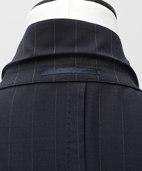 EDIFICE（エディフィス）の「【La.French】ダブル 4ボタンジャケット (CERRUTI ブルーストライプ)（その他アウター・メンズ・ダークブルー・46/44/48）」の4枚目の写真