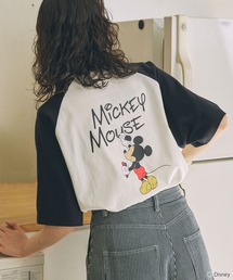 Disney（ディズニー）の「【Disney】Mickey&Friends ミッキー&フレンズ   別注 グラフィックプリント半袖T  シャツ（Tシャツ/カットソー）」