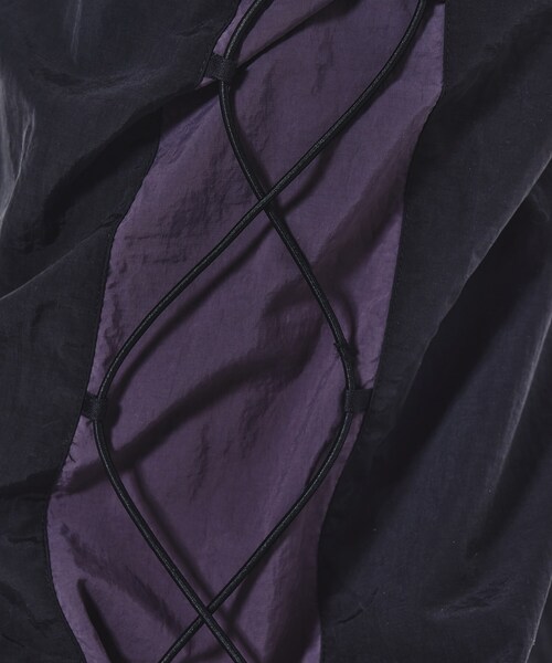 tk.TAKEO KIKUCHI(ティーケータケオキクチ)の「◆K'Project by Aoi Nylon washer Training Pants(その他パンツ・レディース・チャコールグレー/ブラック・02/03)」の7枚目の写真