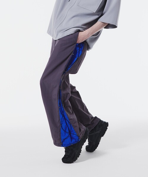 tk.TAKEO KIKUCHI(ティーケータケオキクチ)の「◆K'Project by Aoi Nylon washer Training Pants(その他パンツ・レディース・チャコールグレー/ブラック・02/03)」の16枚目の写真