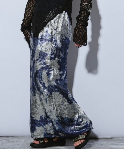 Ezick ANNONIM（エジックアノニム）の「Foil print メタリックアソートスカート（スカート・レディース・シルバー系その他/ブルー系その他・MEDIUM/SMALL）」の6枚目の写真