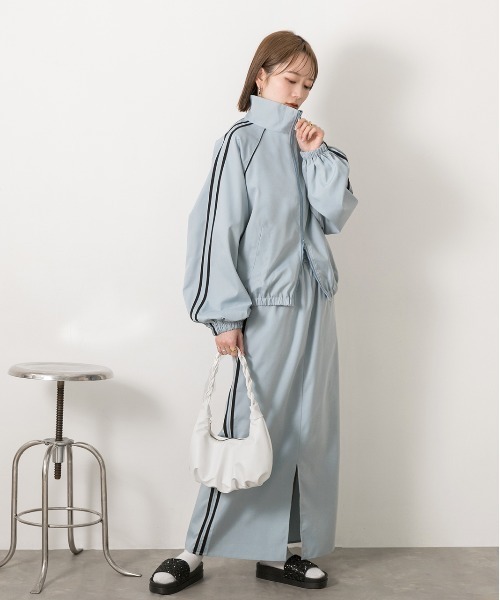 ad thie（アドティエ）の「サイドライン フロントスリットスカート（スカート・レディース・ブラック/ライトブルー/オフホワイト/ピンク・FREE）」の9枚目の写真