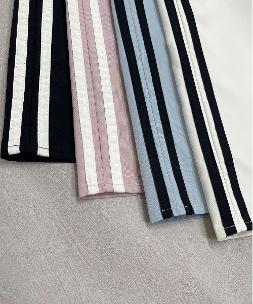 ad thie（アドティエ）の「サイドライン フロントスリットスカート（スカート・レディース・ブラック/ライトブルー/オフホワイト/ピンク・FREE）」の17枚目の写真