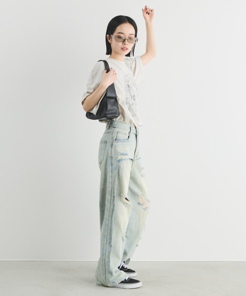 MERLOT（メルロー）の「フェイクレイヤードダメージデニム（デニムパンツ・レディース・ブルー・MEDIUM/LARGE）」の12枚目の写真