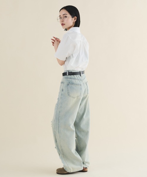 MERLOT（メルロー）の「フェイクレイヤードダメージデニム（デニムパンツ・レディース・ブルー・MEDIUM/LARGE）」の22枚目の写真