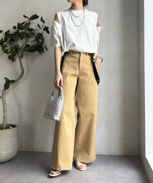 DouDou（ドゥドゥ）の「袖スリット5分袖TEE（Tシャツ/カットソー・レディース・ブラック/ネイビー/オフホワイト・FREE）」の5枚目の写真