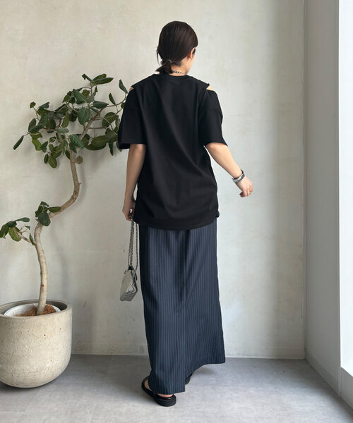 DouDou（ドゥドゥ）の「袖スリット5分袖TEE（Tシャツ/カットソー・レディース・ブラック/ネイビー/オフホワイト・FREE）」の17枚目の写真