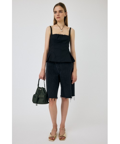 MOUSSY(マウジー)の「FLARE CAMI ビスチェ(ベスト・レディース・ベージュ/グレー/ブラック・1/2)」の19枚目の写真