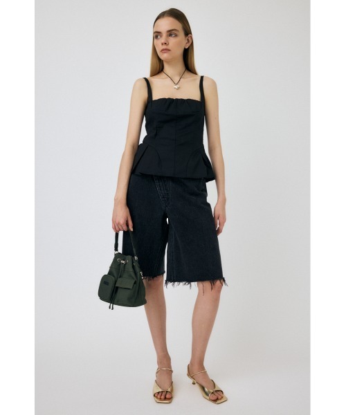 MOUSSY(マウジー)の「FLARE CAMI ビスチェ(ベスト・レディース・ベージュ/グレー/ブラック・1/2)」の20枚目の写真