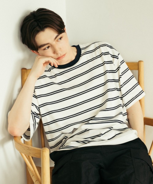 Be.Nection(ビネクション)の「OVER SIZE MULTI BORDER T-SH / ビッグシルエットマルチボーダーTシャツ(Tシャツ/カットソー・メンズ・ネイビー×ホワイト/ホワイト×ネイビー・MEDIUM/LARGE)」の1枚目の写真