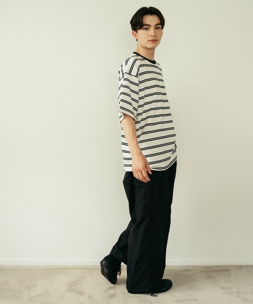 Be.Nection(ビネクション)の「OVER SIZE MULTI BORDER T-SH / ビッグシルエットマルチボーダーTシャツ(Tシャツ/カットソー・メンズ・ネイビー×ホワイト/ホワイト×ネイビー・MEDIUM/LARGE)」の5枚目の写真