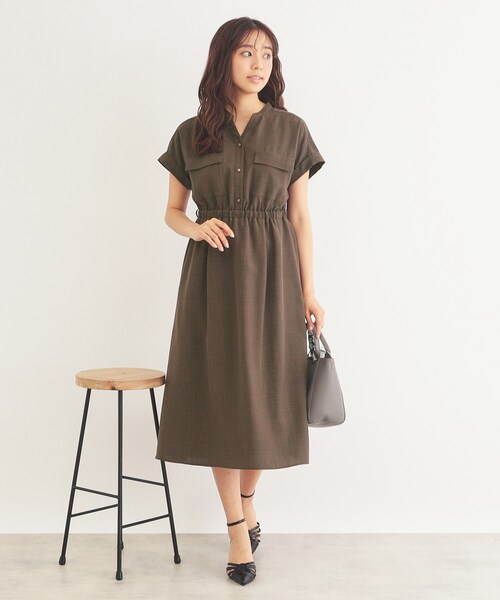 index(インデックス)の「◆《6color/S-LLsize》ダブルポケットシャツワンピース【吸水速乾/防シワ/抗ピル/洗濯機洗い可】(ワンピース・レディース・ナチュラル/ブルー系7/ブラウン系その他/カーキ/サックスブルー系7/ネイビー・38/36/42/40)」の18枚目の写真