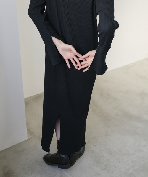 select MOCA（セレクトモカ）の「デザインネックリブワンピース（ワンピース・レディース・ブラウン/ブラック・LARGE/MEDIUM）」の15枚目の写真