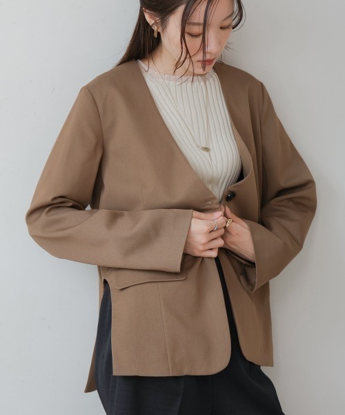 Bab（バブ）の「【nao×Bab】サイドカーブノーカラージャケット（ノーカラージャケット・レディース・ブラウン/グレー/アイボリー・M）」の3枚目の写真