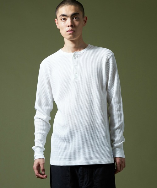 Alpha Industries（アルファインダストリーズ）の「ヘンリーネックワッフルTシャツ 長袖（Tシャツ/カットソー・メンズ・ヘザーグレー/ブラック/グリーン/ホワイト・LARGE/X-LARGE/MEDIUM）」の2枚目の写真