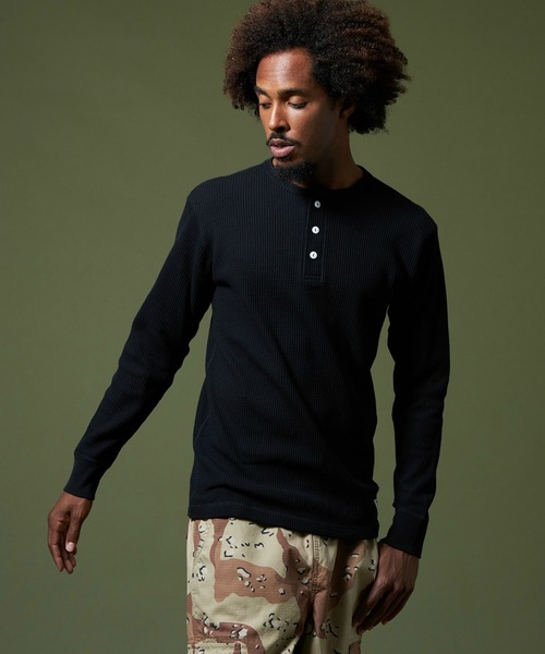 Alpha Industries（アルファインダストリーズ）の「ヘンリーネックワッフルTシャツ 長袖（Tシャツ/カットソー・メンズ・ヘザーグレー/ブラック/グリーン/ホワイト・LARGE/X-LARGE/MEDIUM）」の11枚目の写真