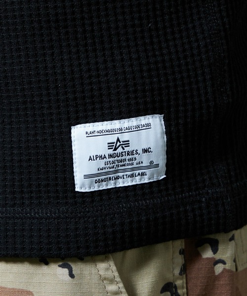 Alpha Industries（アルファインダストリーズ）の「ヘンリーネックワッフルTシャツ 長袖（Tシャツ/カットソー・メンズ・ヘザーグレー/ブラック/グリーン/ホワイト・LARGE/X-LARGE/MEDIUM）」の6枚目の写真