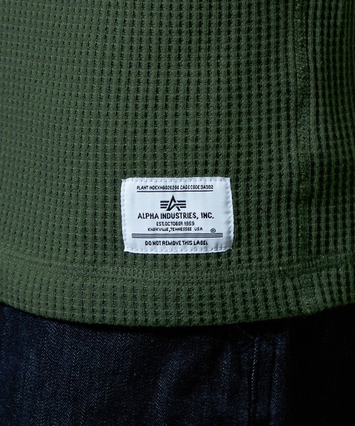 Alpha Industries（アルファインダストリーズ）の「ヘンリーネックワッフルTシャツ 長袖（Tシャツ/カットソー・メンズ・ヘザーグレー/ブラック/グリーン/ホワイト・LARGE/X-LARGE/MEDIUM）」の18枚目の写真