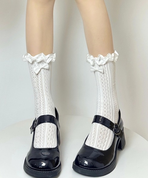 Lace Ladies（レースレディース）の「【3足セット】選べる丈2タイプ フリル リボン フレンチ レース クルー ハイソックス（ソックス/靴下・レディース・ブラック系1/アイボリー系1/ホワイト系1/ホワイト系2/アイボリー系2/ブラック系2・FREE）」の2枚目の写真