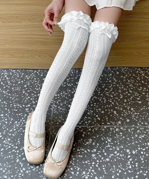 Lace Ladies（レースレディース）の「【3足セット】選べる丈2タイプ フリル リボン フレンチ レース クルー ハイソックス（ソックス/靴下・レディース・ブラック系1/アイボリー系1/ホワイト系1/ホワイト系2/アイボリー系2/ブラック系2・FREE）」の3枚目の写真