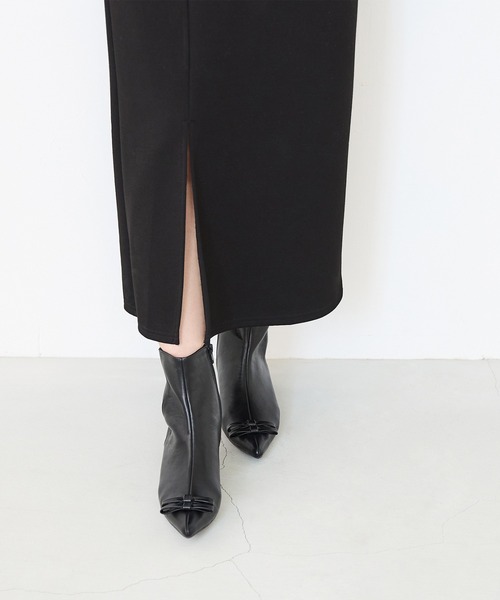 menue（メヌエ）の「2連リボン ポインテッドトゥ ショートブーツ（ブーツ・レディース・ブラック/シルバー・SS/S/M/L/LL/3L）」の5枚目の写真