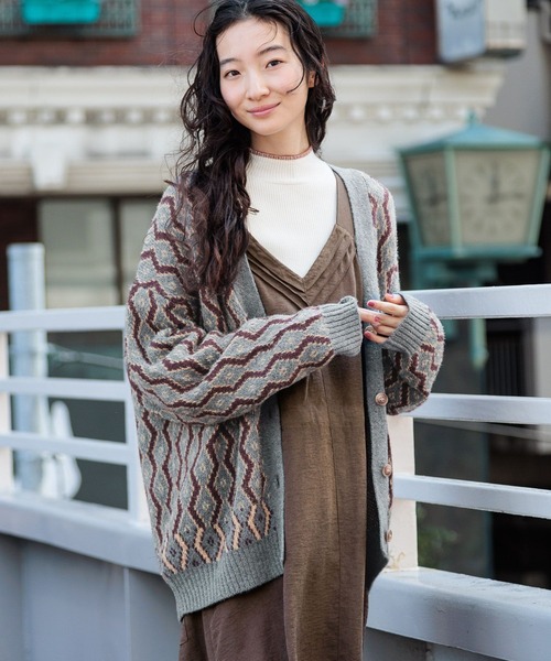 niko and...（ニコアンド）の「レトロキカガラVカーディガン（カーディガン/ボレロ・レディース・カーキ/ライトブルー/モカ・FREE）」の11枚目の写真