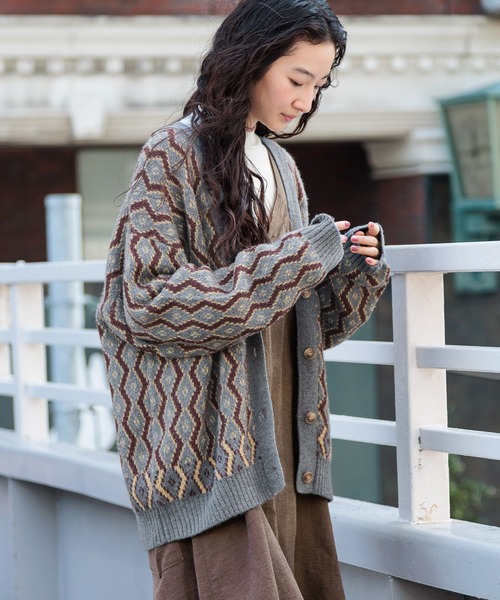 niko and...（ニコアンド）の「レトロキカガラVカーディガン（カーディガン/ボレロ・レディース・カーキ/ライトブルー/モカ・FREE）」の12枚目の写真