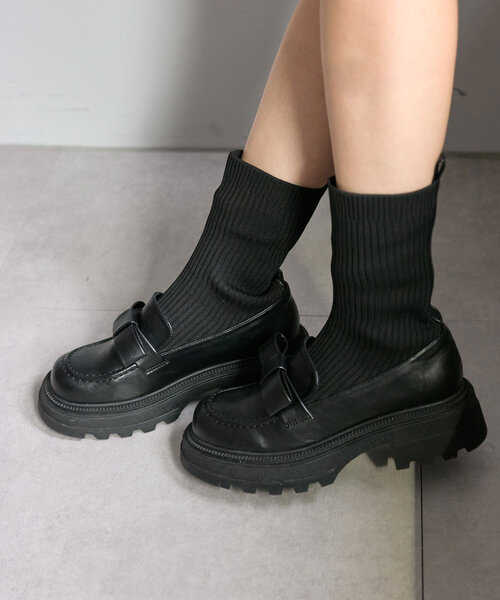 OLIVE des OLIVE（オリーブデオリーブ）の「【SNSで話題の！】リブニットリボンローファーショートブーツ（その他シューズ・レディース・ブラック・SMALL/MEDIUM/LARGE）」の12枚目の写真