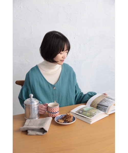 COCO WALK（ココウォーク）の「二重ガーゼの羽織れる割烹着ロング丈（エプロン・レディース・ターコイズブルー/オレンジ・FREE）」の11枚目の写真