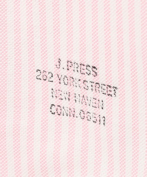 J.PRESS（ジェイプレス）の「【定番 / 不変の品格】アービング キャンディーストライプ シャツ / ボタンダウン（シャツ/ブラウス・メンズ・ピンク系1/ダルブルー系1・X-LARGE/SMALL/MEDIUM/LARGE）」の4枚目の写真