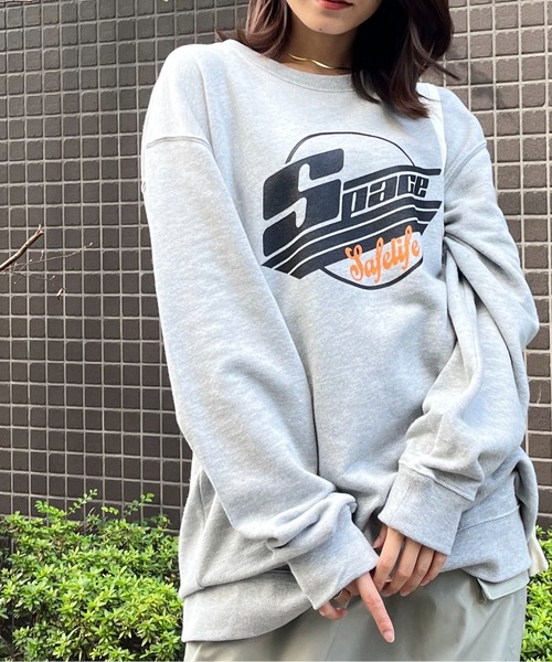 MODISH GAZE（モディシュガゼ）の「【MODISH GAZE】ストリートアソートロゴスウェット(CP)（スウェット・レディース・その他1/その他2/その他3・L）」の4枚目の写真
