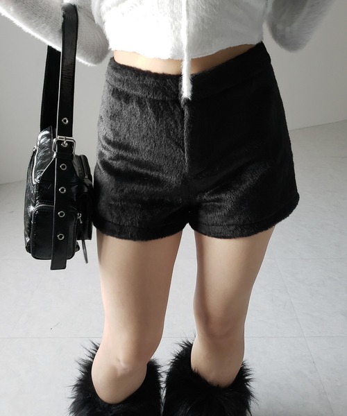 セール】※【 3size ／2color 】シャギーファーショートパンツ