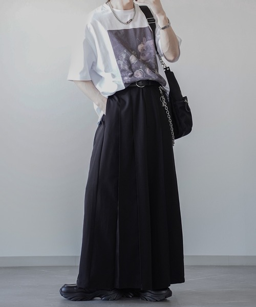 ELLUV(エルブ)の「【ELLUV/エルヴ】ブリリアントグラフィック オーバーサイズ半袖Tシャツ(Tシャツ/カットソー・メンズ・ホワイト系その他3/ホワイト系その他/ホワイト系その他2/ブラック系その他2/ブラック系その他3/ブラック系その他・S/L/M)」の14枚目の写真