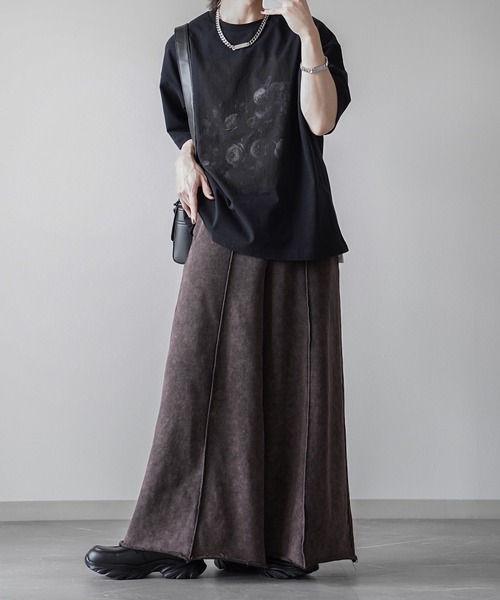 ELLUV(エルブ)の「【ELLUV/エルヴ】ブリリアントグラフィック オーバーサイズ半袖Tシャツ(Tシャツ/カットソー・メンズ・ホワイト系その他3/ホワイト系その他/ホワイト系その他2/ブラック系その他2/ブラック系その他3/ブラック系その他・S/L/M)」の18枚目の写真