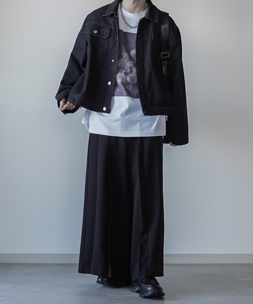 ELLUV(エルブ)の「【ELLUV/エルヴ】ブリリアントグラフィック オーバーサイズ半袖Tシャツ(Tシャツ/カットソー・メンズ・ホワイト系その他3/ホワイト系その他/ホワイト系その他2/ブラック系その他2/ブラック系その他3/ブラック系その他・S/L/M)」の11枚目の写真