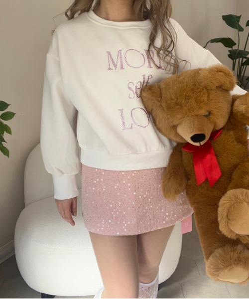 MORE self LOVE(モアセルフラブ)の「MORE self LOVE logo rhinestone sweat(スウェット・レディース・ライトグレー/ホワイト/ベージュ・FREE)」の2枚目の写真