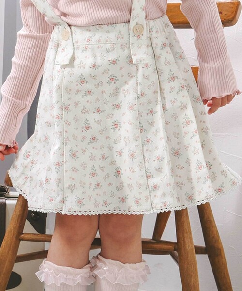 SLAP SLIP（スラップスリップ）の「花柄ツイルデニムサスペンダー付き裾レーススカパン(90~130cm)（スカート・キッズ・ホワイト系その他2/ネイビー/ベージュ・90cm/110cm/100cm/120cm/130cm）」の5枚目の写真