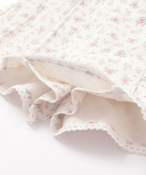 SLAP SLIP（スラップスリップ）の「花柄ツイルデニムサスペンダー付き裾レーススカパン(90~130cm)（スカート・キッズ・ホワイト系その他2/ネイビー/ベージュ・90cm/110cm/100cm/120cm/130cm）」の22枚目の写真