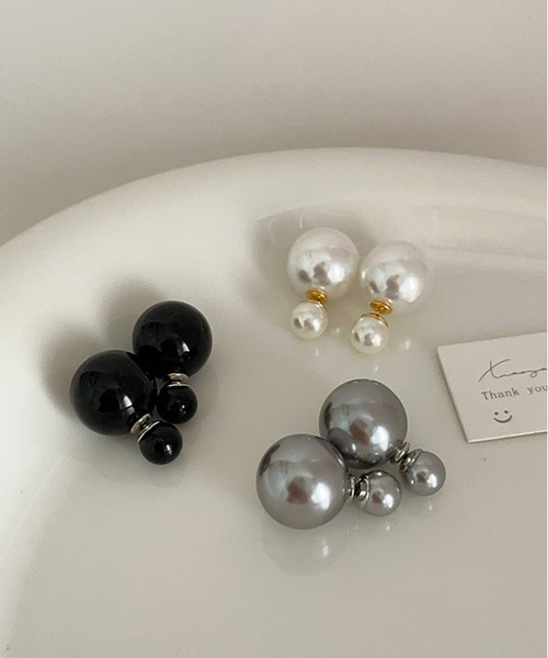 lit.Cy(リットシー)の「2way ボール パール キャッチピアス(ピアス(両耳用)・レディース・ブラック/シルバー/ホワイト系・FREE)」の4枚目の写真