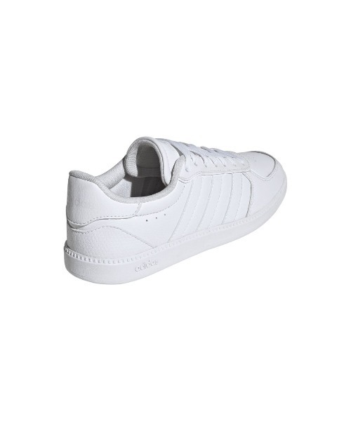 adidas(アディダス)の「アディダス adidas ブレイクネット スリーク(スニーカー・レディース・ホワイト・23.0cm/23.5cm/24.0cm/24.5cm/25.0cm/25.5cm/26.0cm)」の5枚目の写真