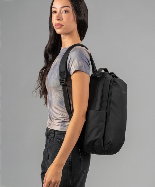 pacsafe(パックセーフ)の「pacsafe/パックセーフ V 16L All-around Backpack(バックパック/リュック・メンズ・ブラック・FREE)」の16枚目の写真