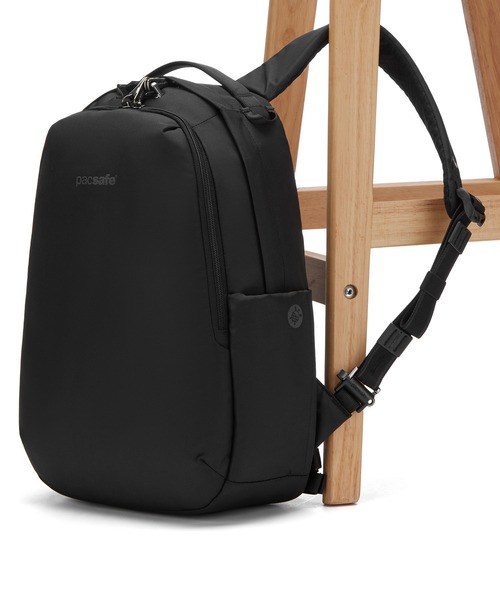 pacsafe(パックセーフ)の「pacsafe/パックセーフ V 16L All-around Backpack(バックパック/リュック・メンズ・ブラック・FREE)」の14枚目の写真