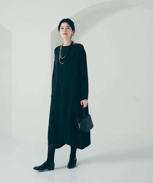 かぐれ（カグレ）の「『2サイズ展開』キュプラワイドワンピース（ワンピース・レディース・チャコールグレー/ブラック・0/1）」の5枚目の写真