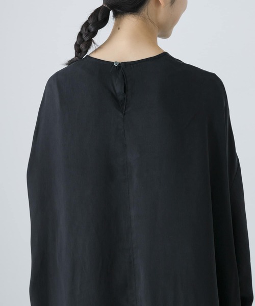 かぐれ（カグレ）の「『2サイズ展開』キュプラワイドワンピース（ワンピース・レディース・チャコールグレー/ブラック・0/1）」の17枚目の写真