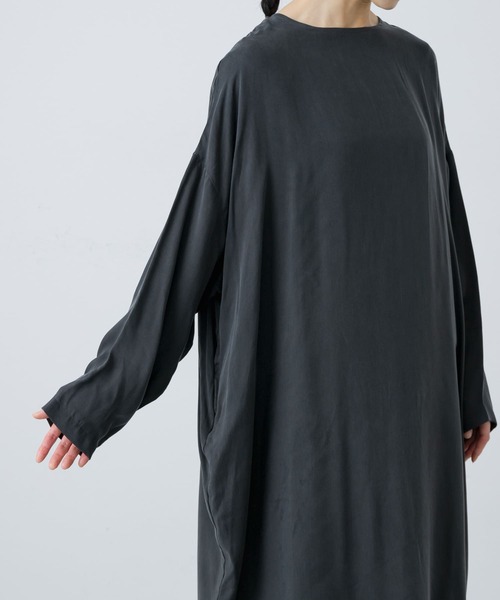 かぐれ（カグレ）の「『2サイズ展開』キュプラワイドワンピース（ワンピース・レディース・チャコールグレー/ブラック・0/1）」の22枚目の写真