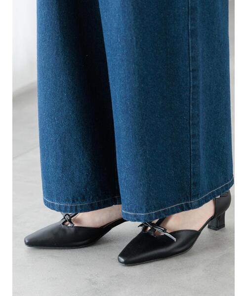 Te chichi TERRASSE（テチチテラス）の「Tストラップパンプス《2025spring catalog item》（パンプス・レディース・シルバー/オフホワイト/ブラック・L/M）」の9枚目の写真