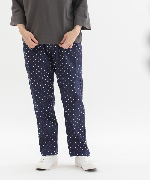 nop de nod(ノップドゥノッド)の「コットンサテンペグトップゆるスリムパンツ(その他パンツ・レディース・ネイビー/ダークグレー/ブラック・M)」の1枚目の写真